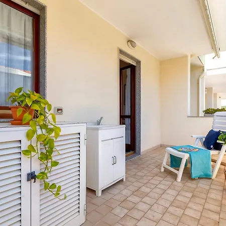 Sardinia Re - Sherdanna Apartmán *